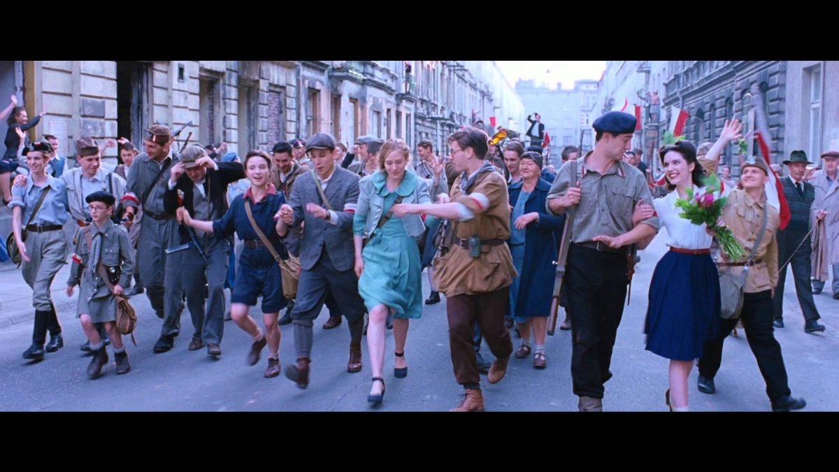 Anna Iwanek, Pati Sokół feat. Piotr Cugowski: "Miasto" - piosenka do filmu MIASTO 44