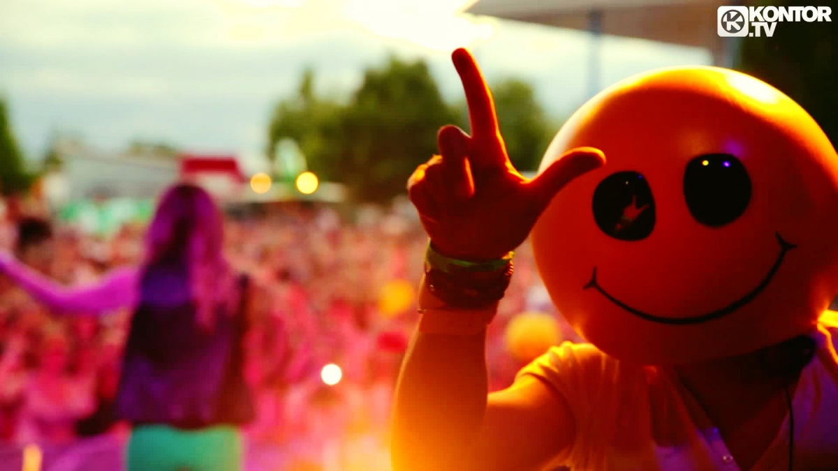 Mike Candys feat. Evelyn & Tony T - Everybody (Official Video HD)
