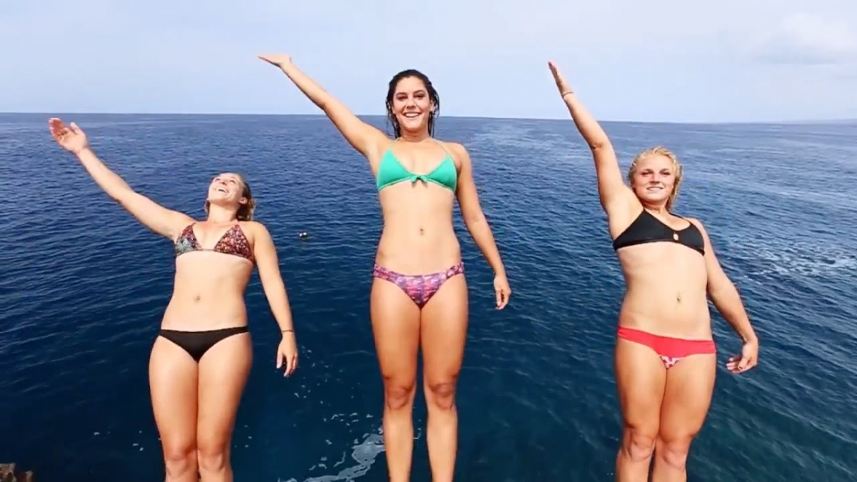 PEOPLE ARE AWESOME (Summer Edition)