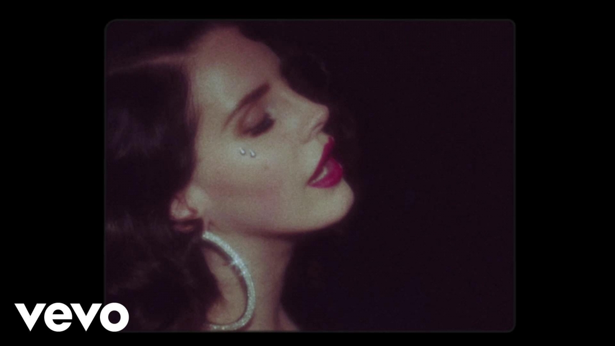 Lana Del Rey - Young and Beautiful