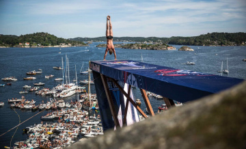 Cliff Diving in Kragerø - Red Bull Cliff Diving World Series 2014