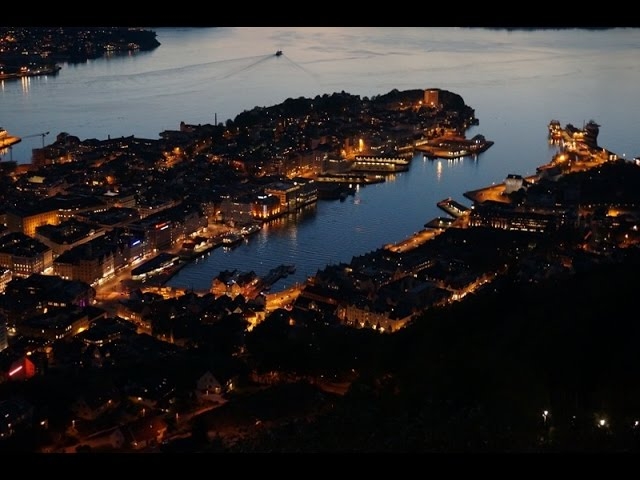 Bergen by night - timelapse (from sunset to sunrise)