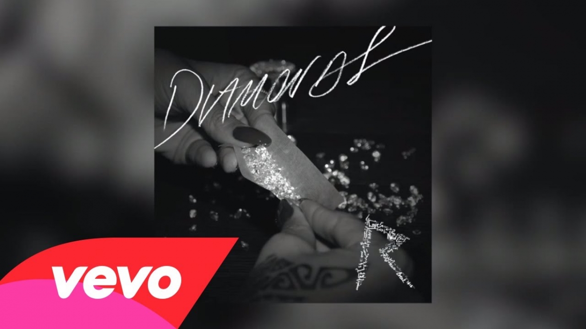 Rihanna - Diamonds (Audio)