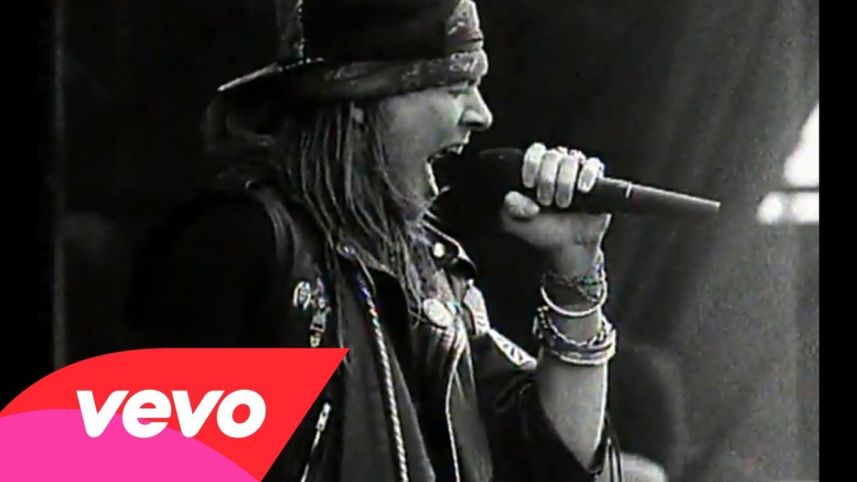 Guns N' Roses - Paradise City