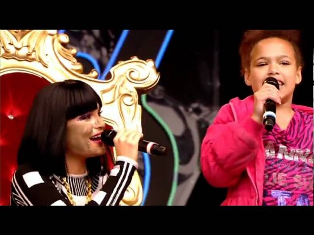 Jessie J - Price Tag (Live Glastonbury 2011).FLV