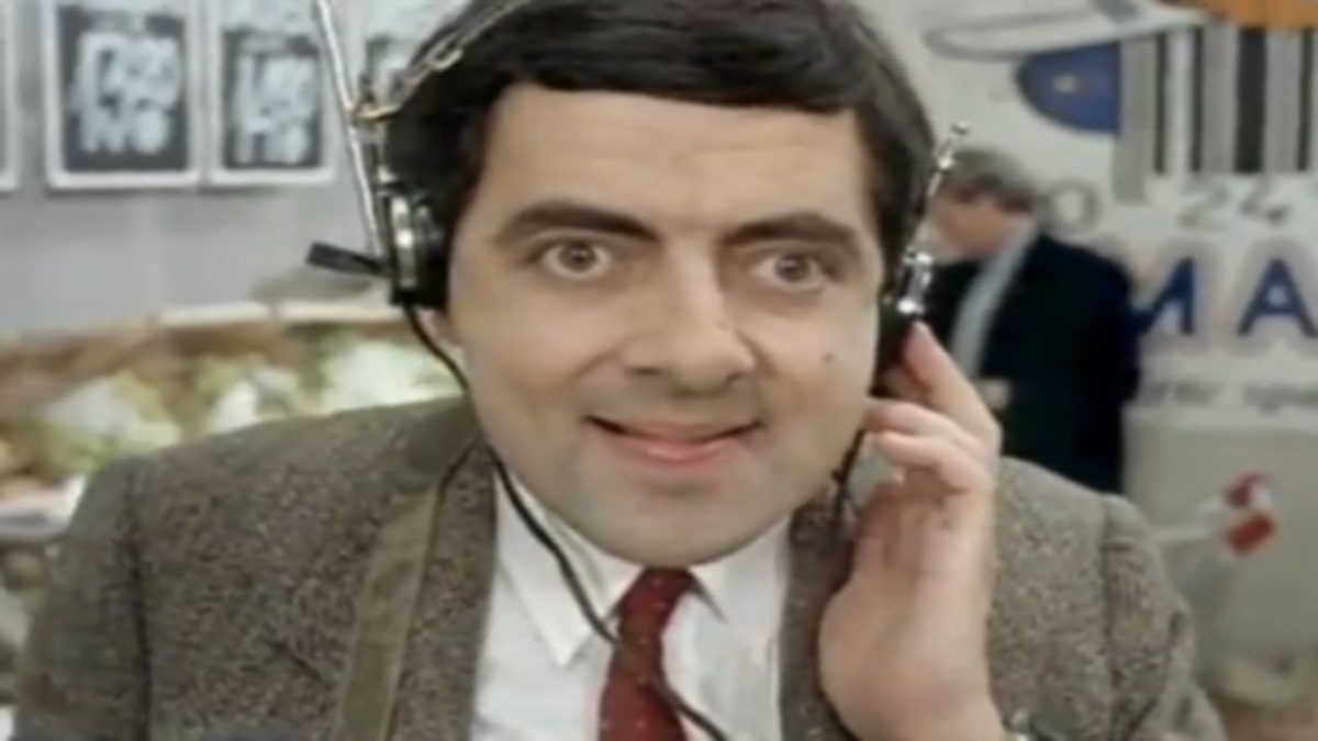 Mr Bean shopping: weirdo in Norway !