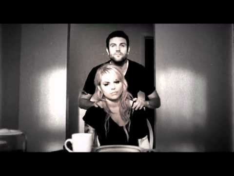 Life Is A Gun - Jay Malinowski - Cœur de Pirate (Official Video)