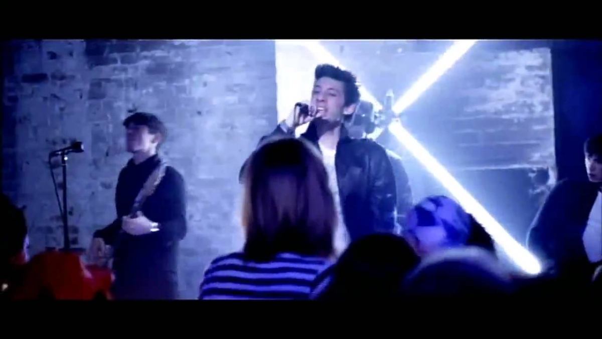 Example - Won' t Go Quietly (Official Video HD)