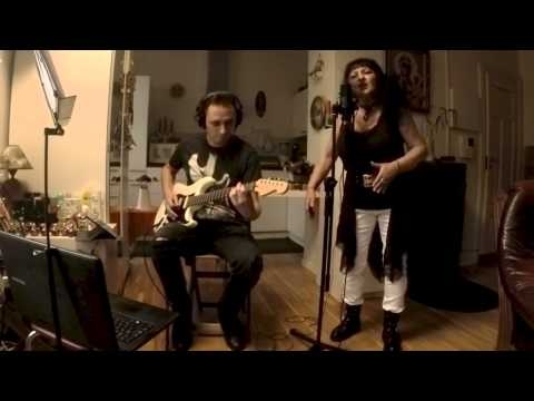 Ludmiła i Syn - Show Must Go on  ( w jezyku polskim)