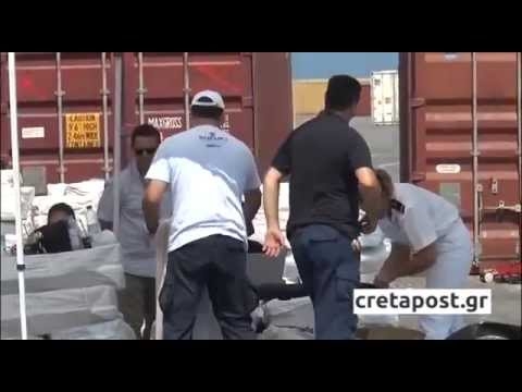 Container with aid for "refugees" was full of weapons and ammunition