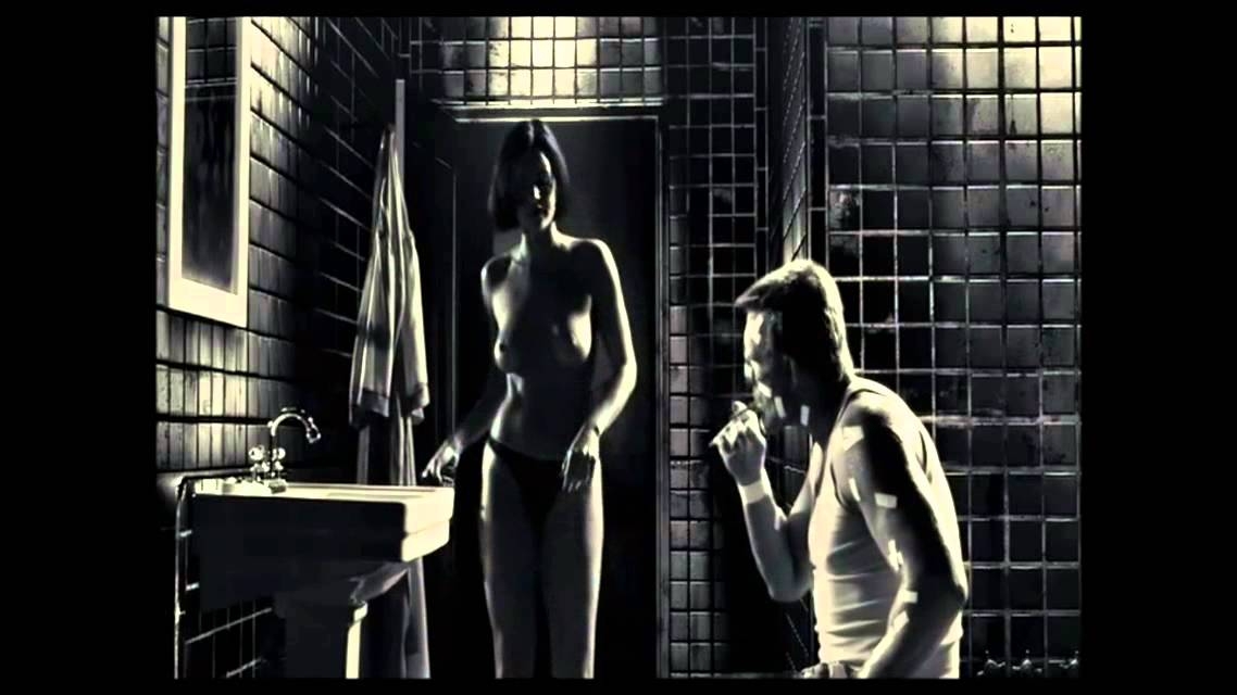 Iron Maiden - Hallowed Be Thy Name (Music video)