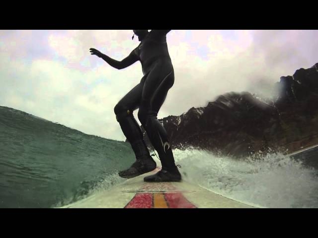 Surf Hoddevik, Stadtlandet, Norway februari 2013