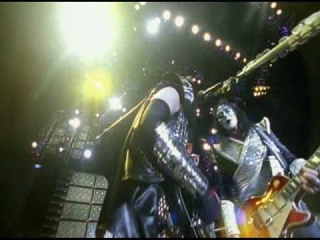 Kiss - Shout It Out Loud (Live From Tiger Stadium)