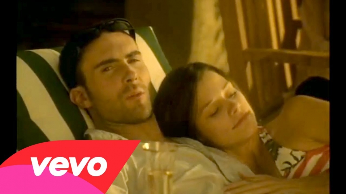 Maroon 5 - She Will Be Loved