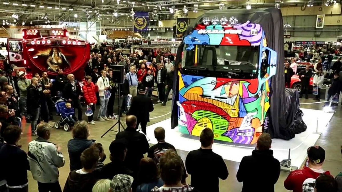 Volvo FH Art launch