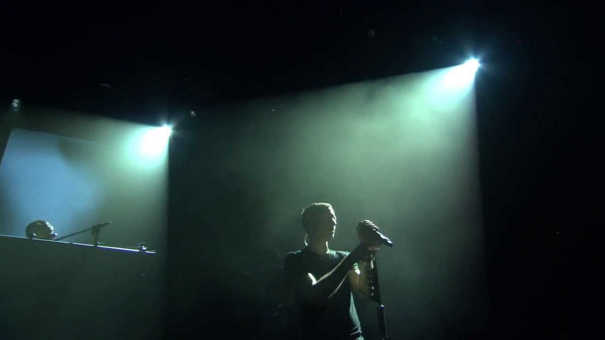 "Rolling In The Deep (Live)" (Adele Cover) | Linkin Park